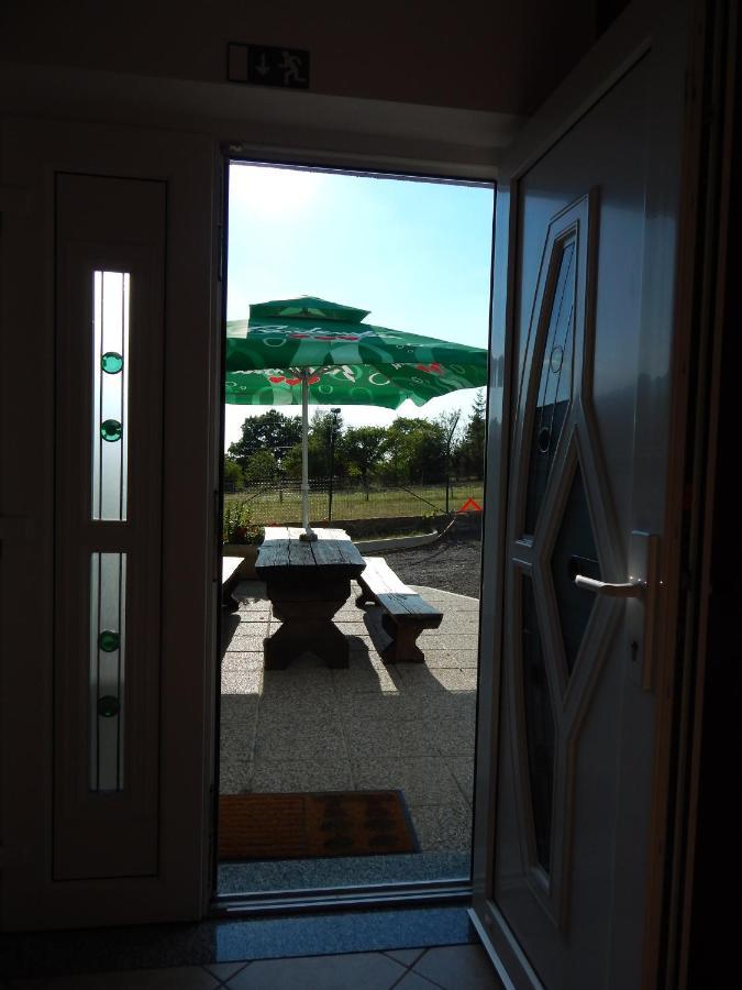 Hostel Ociski Raj Kozina Zewnętrze zdjęcie